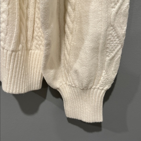 Ann Taylor Cream Cable Knit Sweater - Picture 3 of 8